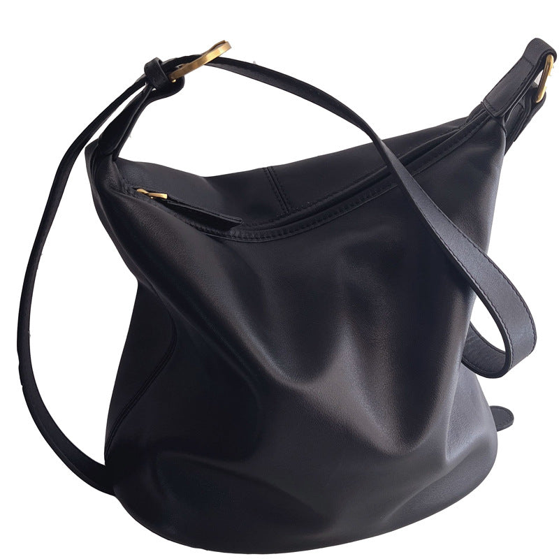Women's Lightweight Soft Leather Simple First Layer Shoulder Bags