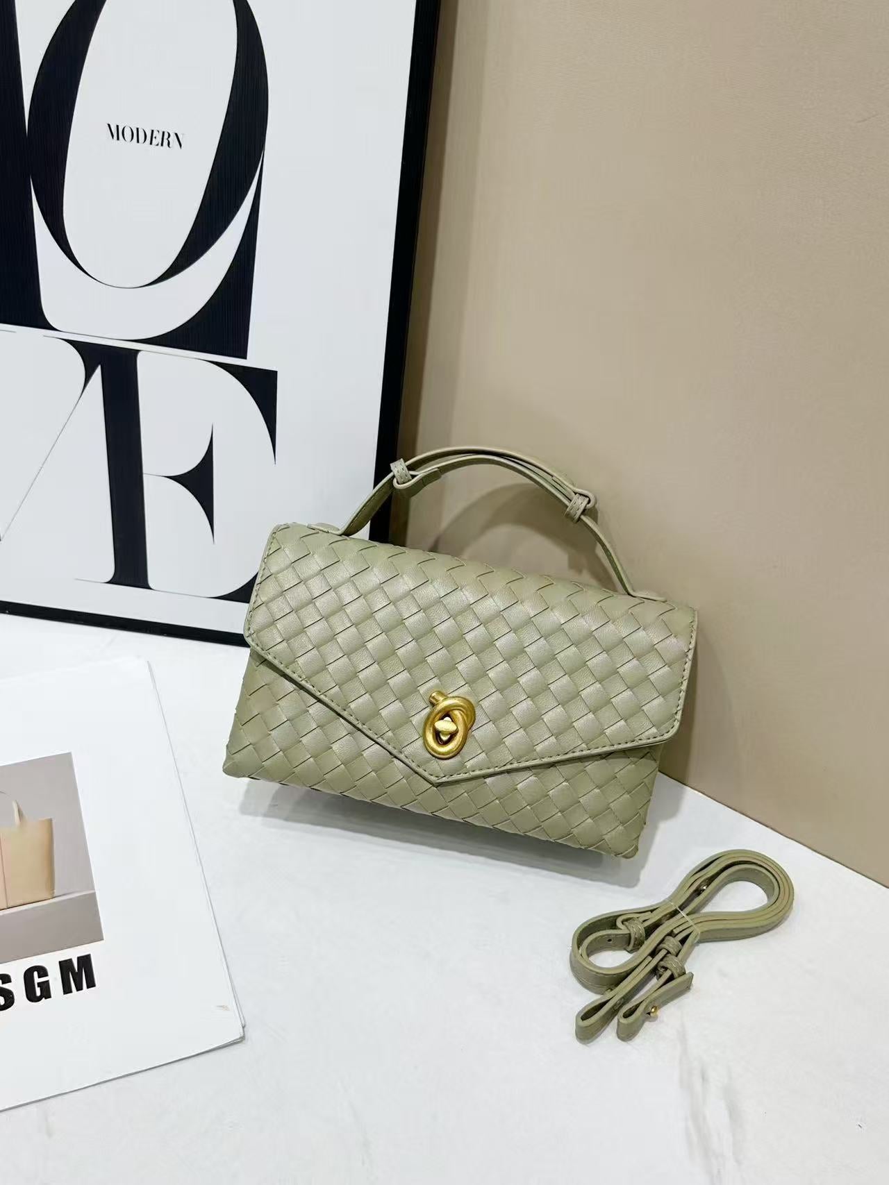 Stylish Women's Weave Sandwich Fashion Trend Small Square Bags