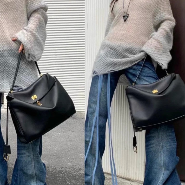 Women's Style Cowhide Large Capacity High Sense Crossbody Bags