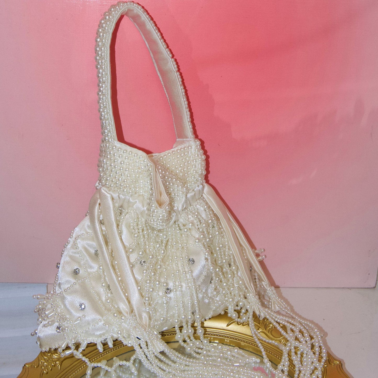 Hand-woven Tassel String Pearl Silk Banquet Handbags