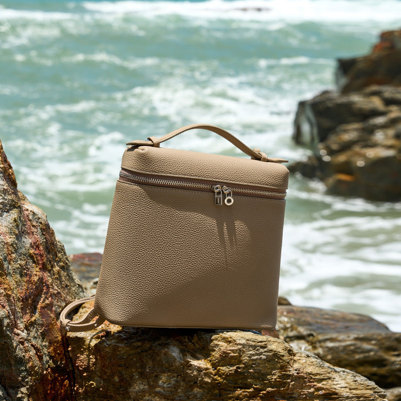 Elegant New High Quality Leather Commuter Backpacks