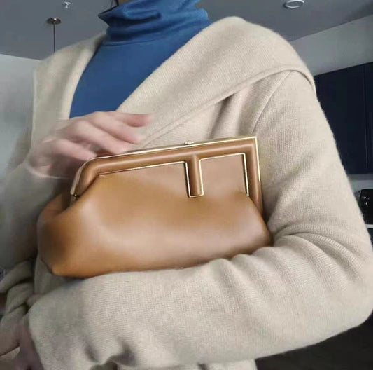 Women's Clip Cowhide Cloud Simple Hand Holding Crossbody Bags