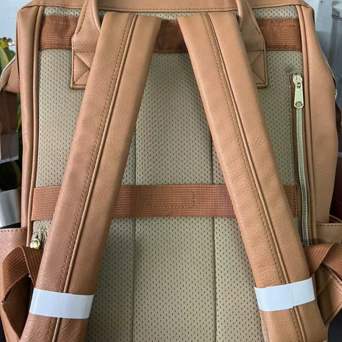Trendy Extra Large Shockproof Computer Compartment Backpacks