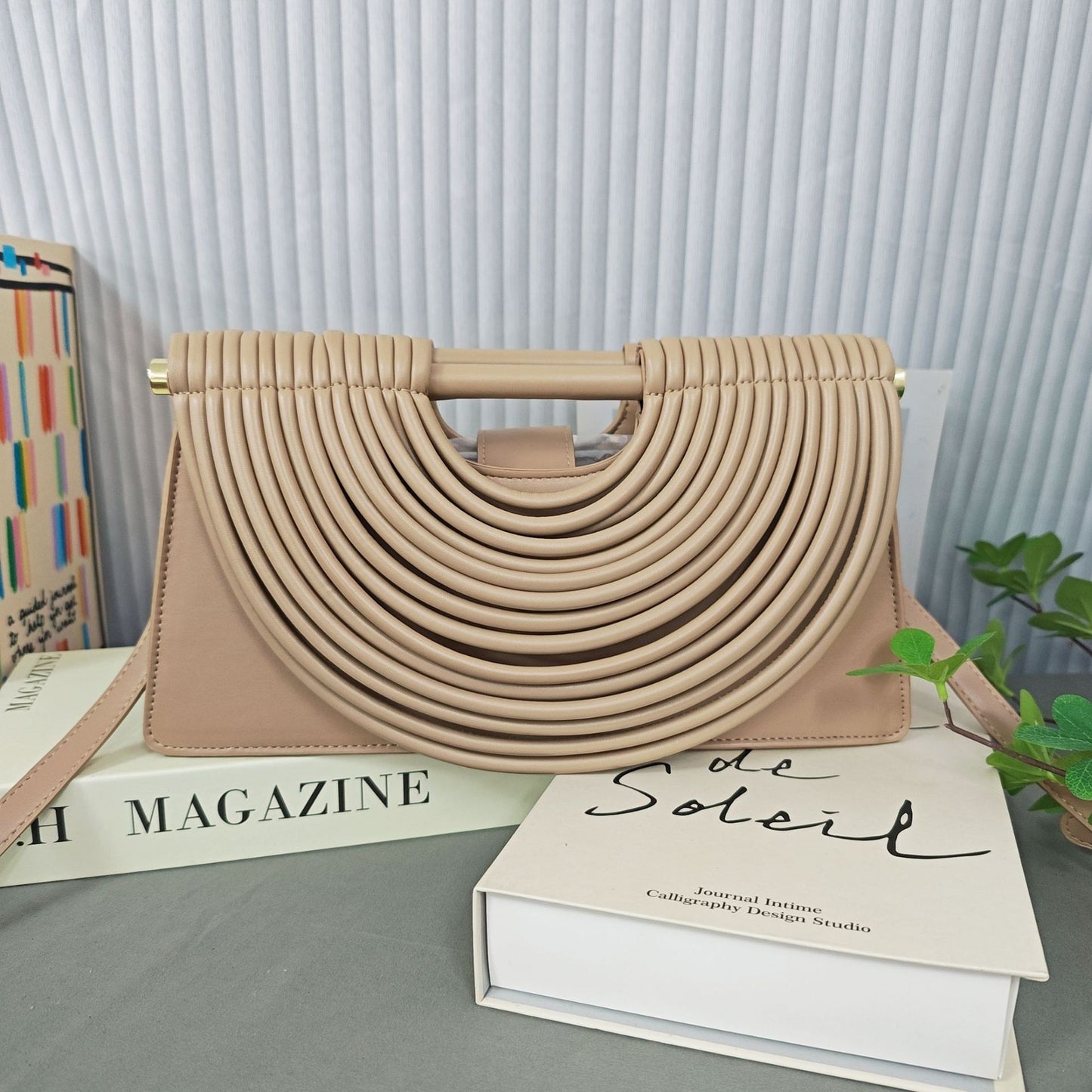 Attractive Casual Versatile Woven Clutch Female Handbags