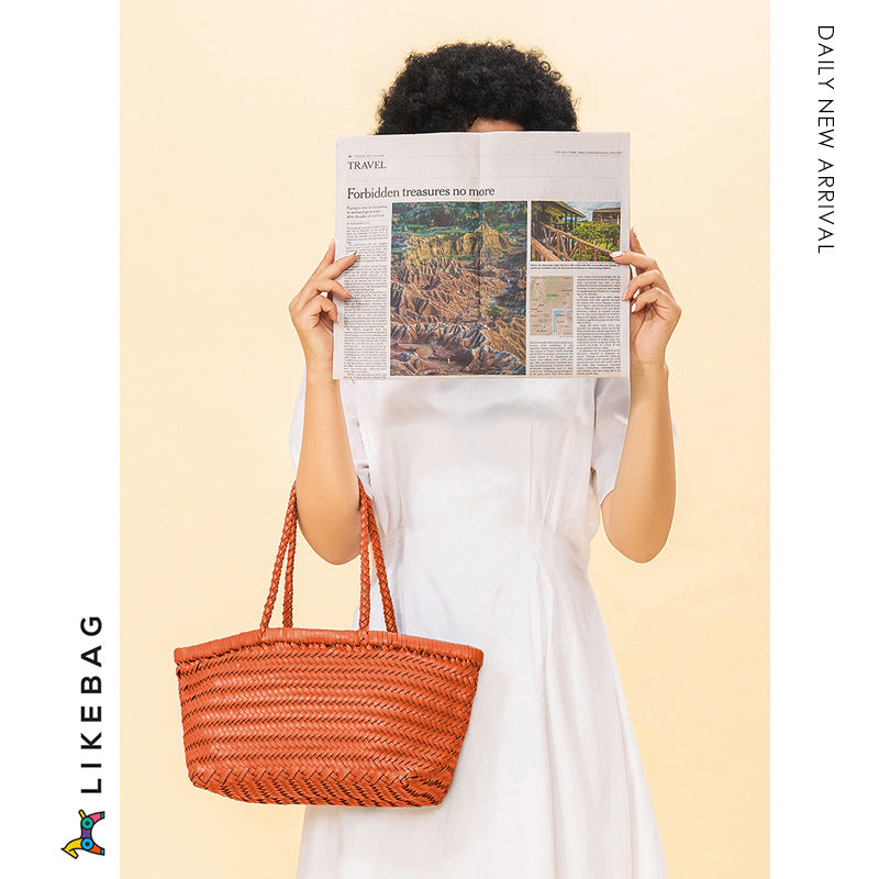 Women's Capacity French Shopping Woven Knitting Holiday Shoulder Bags