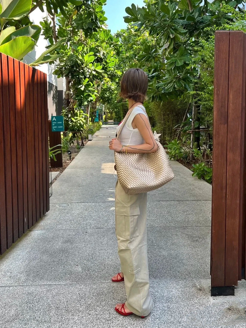 Woven Female Commuter Portable Underarm Genuine Tote Bags