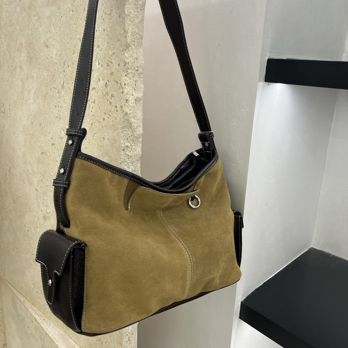 Women's Mountain Frosted Cowhide Leather Large Capacity Commuting Elegant Shoulder Bags