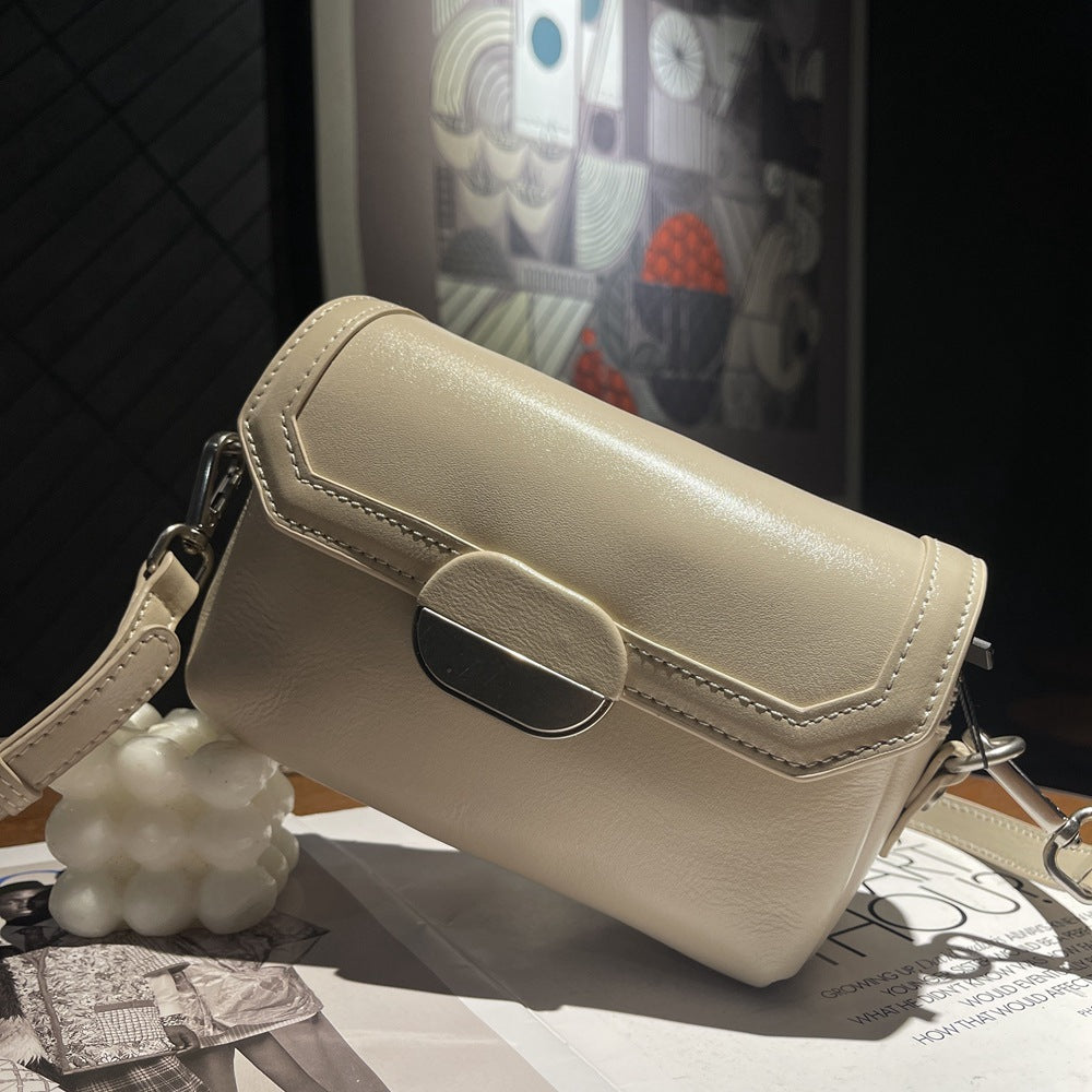 Women's Fashionable First Layer Vegetable Tanned Cowhide Crossbody Bags
