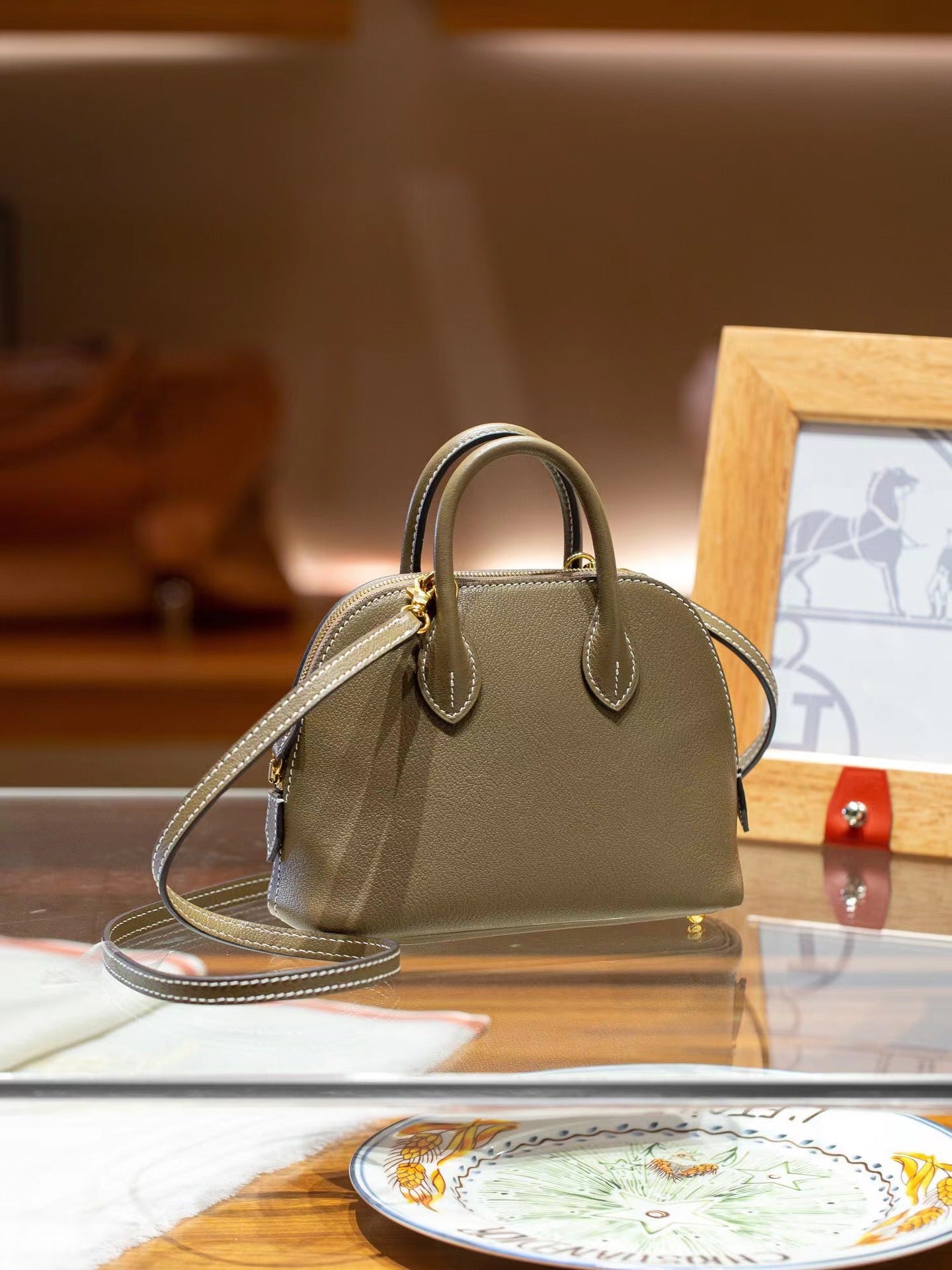 Pretty Genuine Cattlehide Leather Surface Fashion Bags