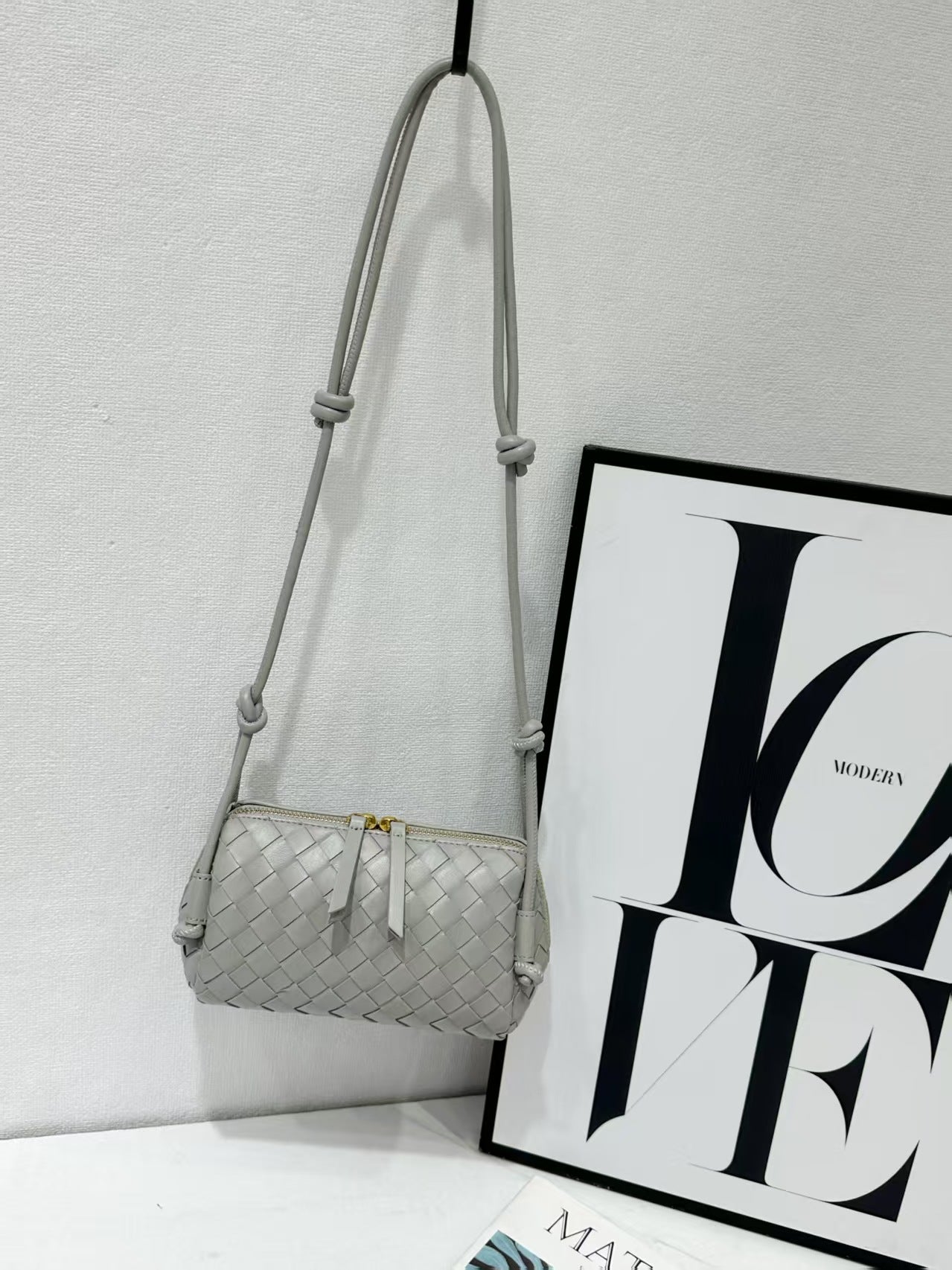 Women's Handmade Cowhide Woven Underarm Fashion Bags