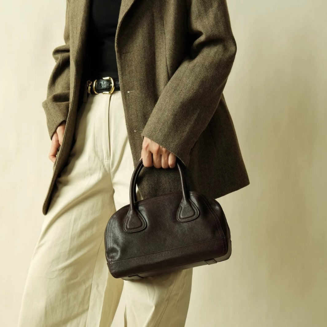 Niche Retro Portable Bowling Pillow High-grade Handbags