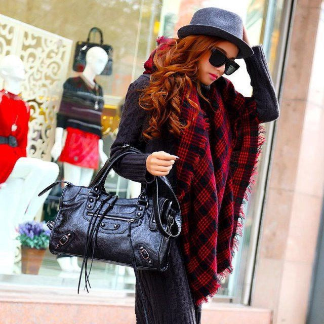 Glamorous Charming Elegant Women's Tassel Large Shoulder Bags