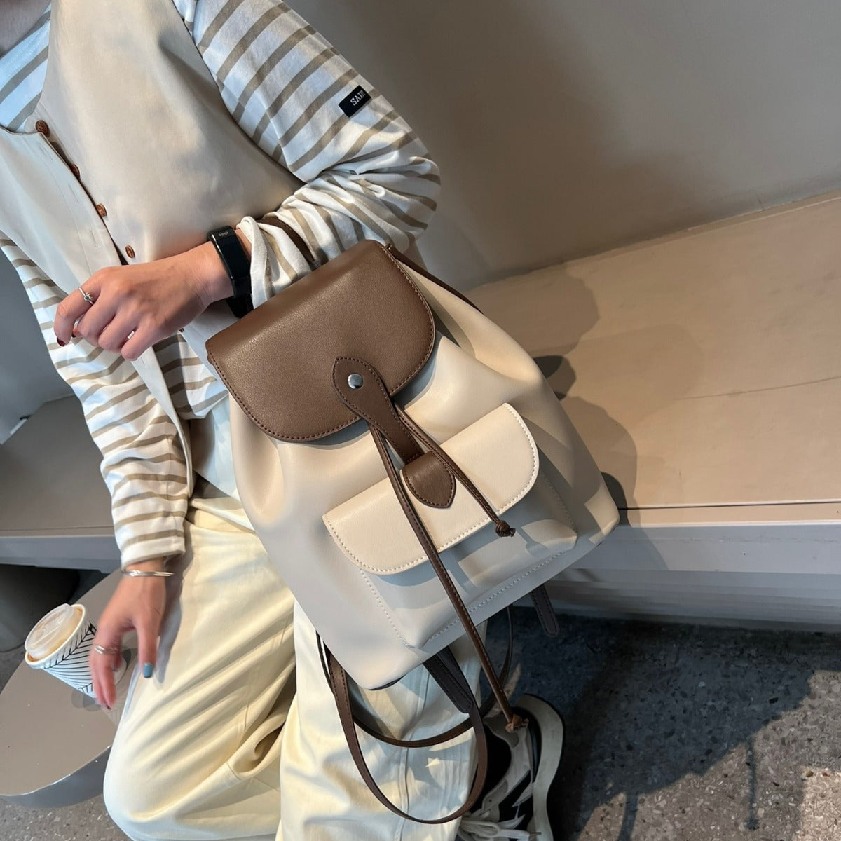 Women's High Sense Leather Simple Commuter Backpacks