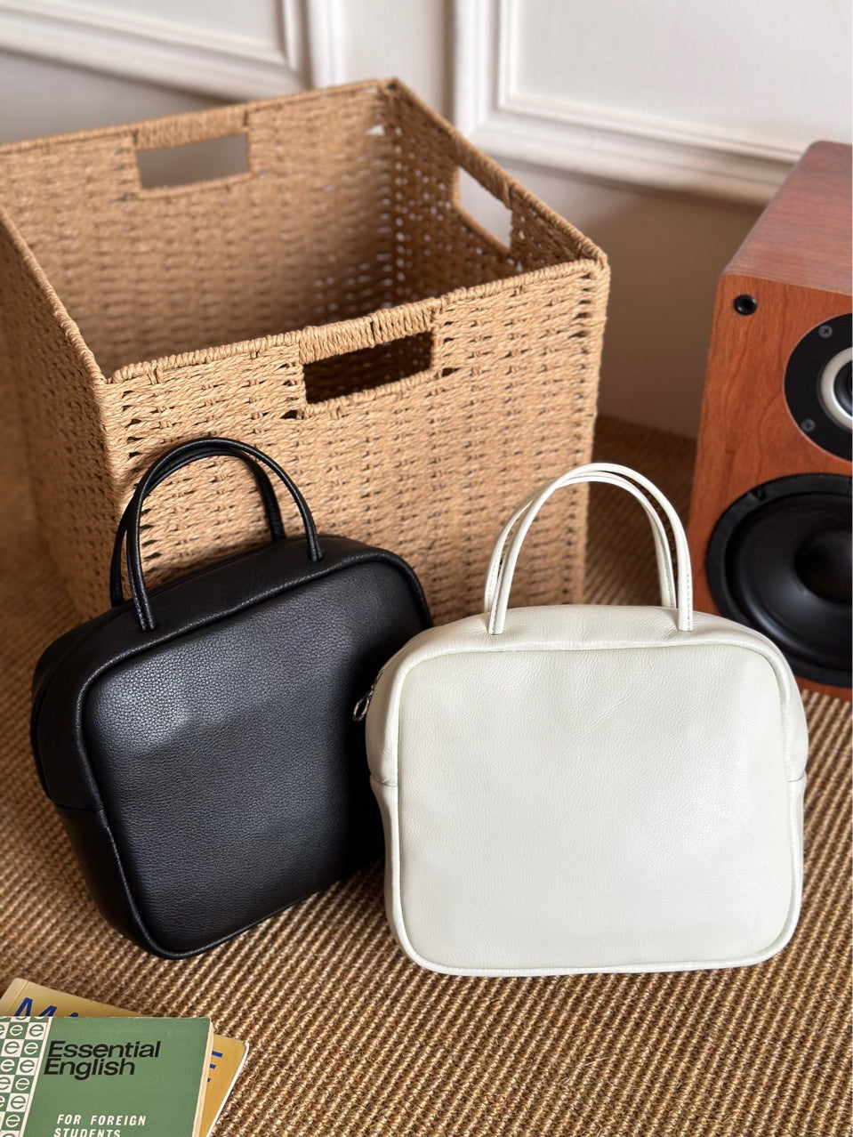 Classic Comfortable Layer Cowhide Leather Mini Crossbody Bags