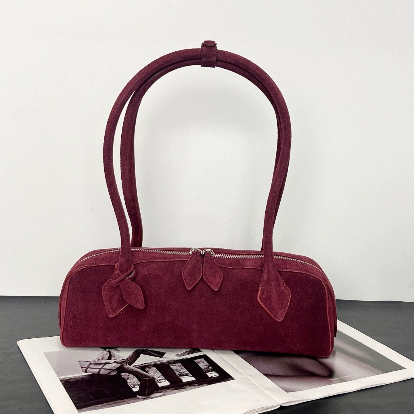 Women's Niche Cowhide French Style Sausage Retro Handbags