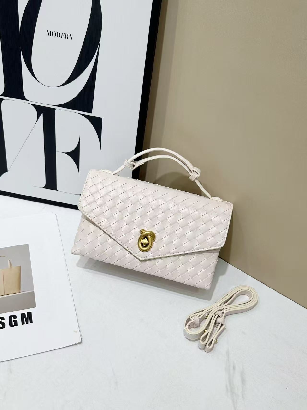 Stylish Women's Weave Sandwich Fashion Trend Small Square Bags