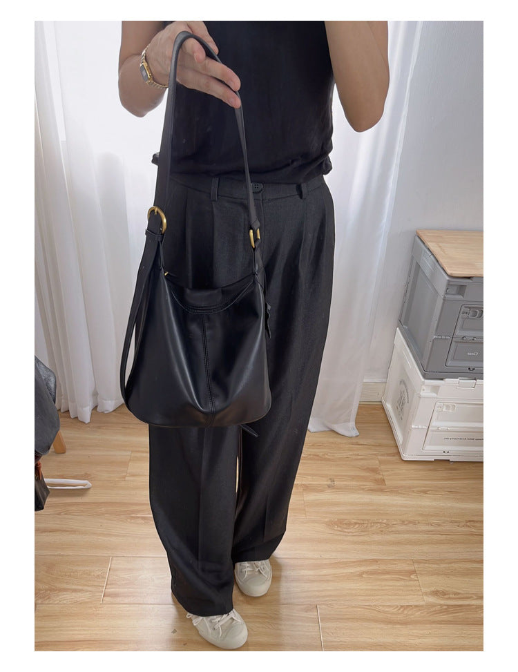 Women's Lightweight Soft Leather Simple First Layer Shoulder Bags