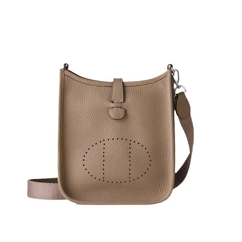 Beautiful High-grade Hollow Craft Fashion One Crossbody Bags