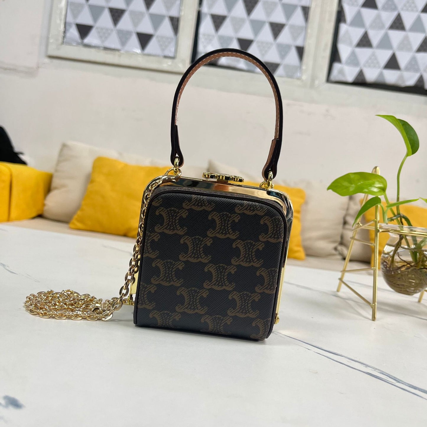 Women's Arc Underarm Dinner Chain Portable Genuine Handbags