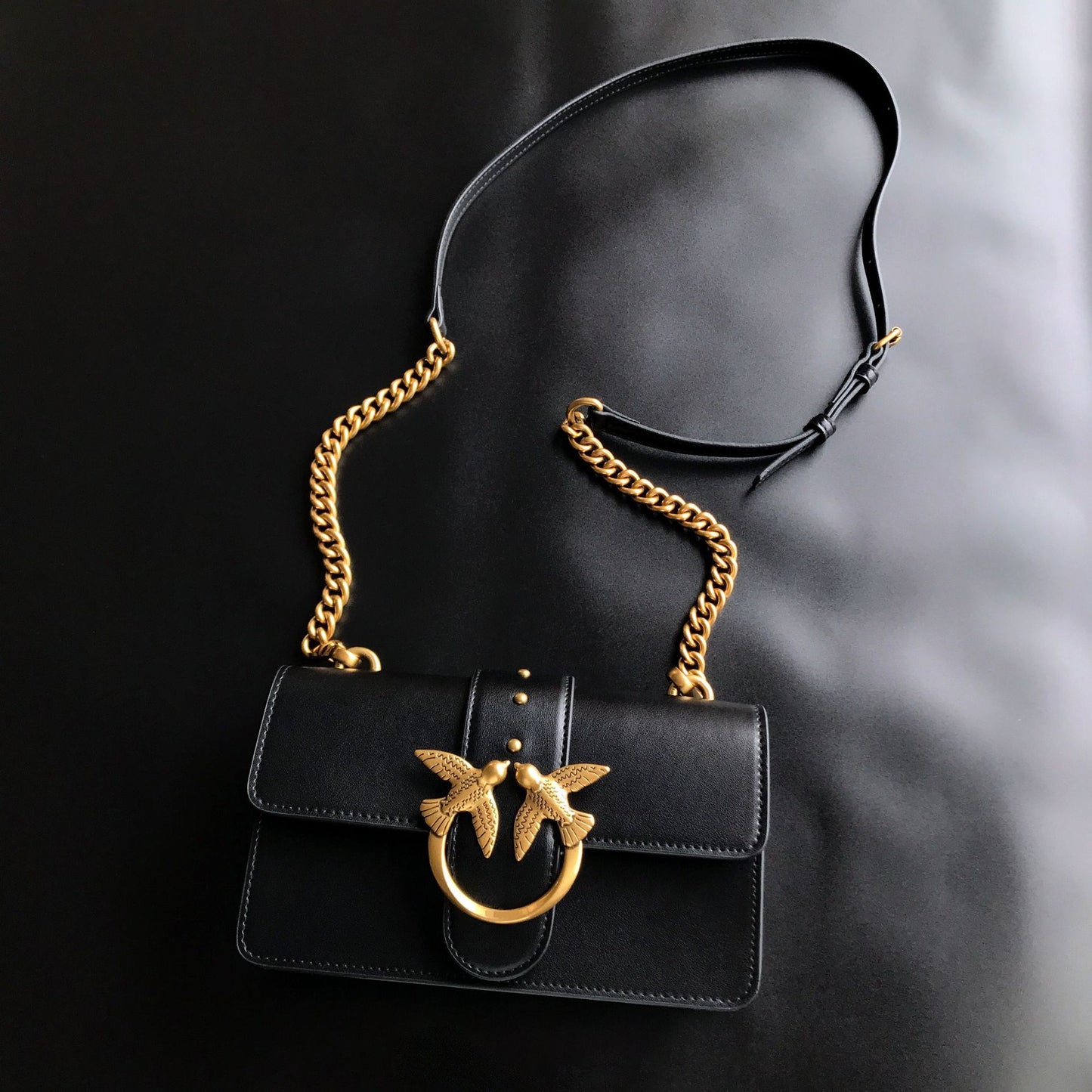 Genuine Leather Swallow Wine God Chain Shoulder Bags
