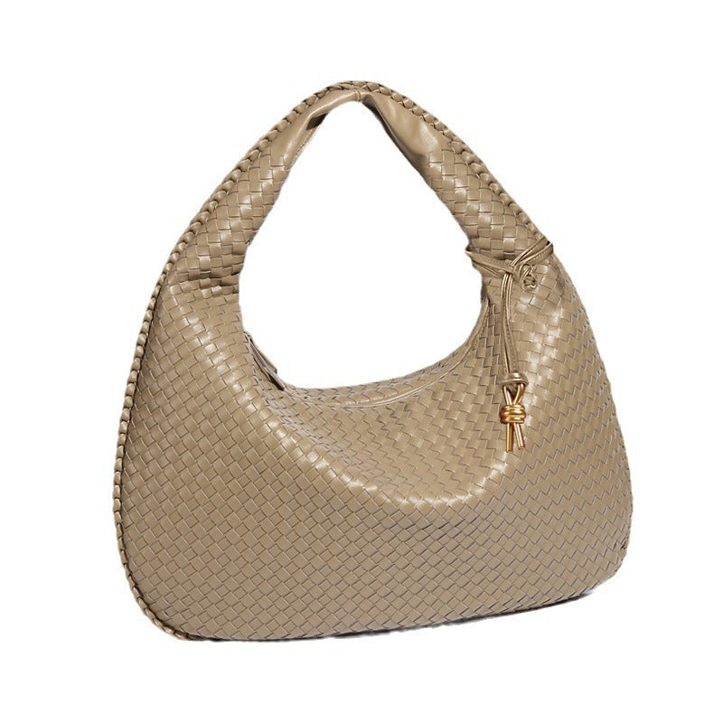 Women's Hand-woven Large Capacity Portable Commuter Underarm Handbags