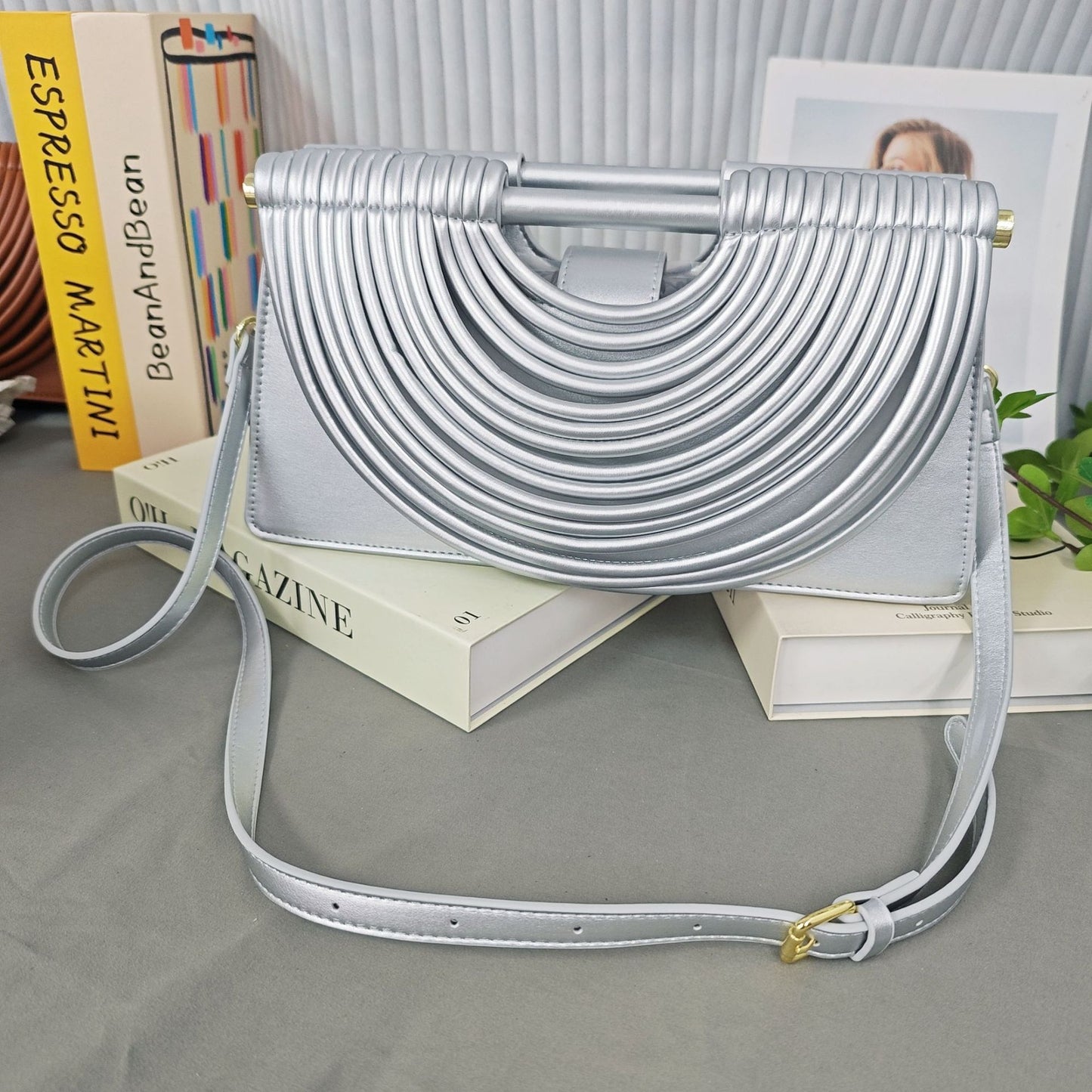 Attractive Casual Versatile Woven Clutch Female Handbags