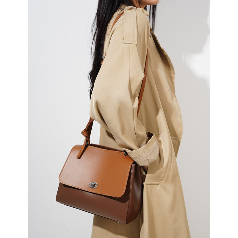 Women's Genuine Leather Fashionable Large Capacity Elegant Handbags