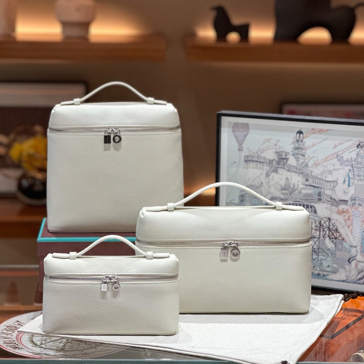 Women's Genuine Leather First Layer Cowhide Lychee Crossbody Bags