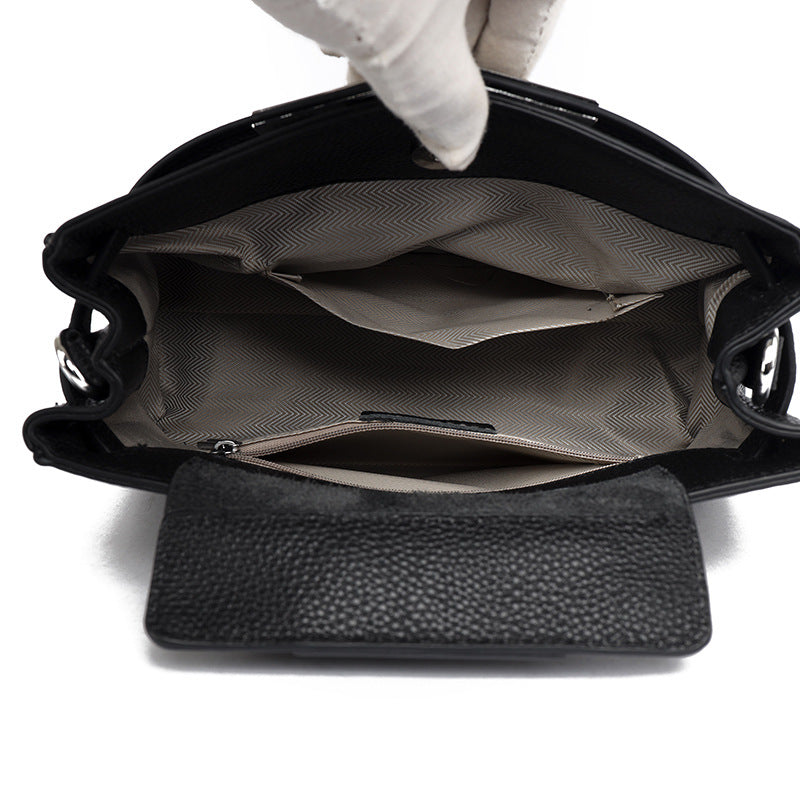 Women's Stylish Large Capacity Simple Underarm High-grade Shoulder Bags
