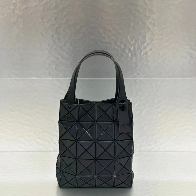 Women's Limited Rhombus Stylish Lightweight Portable Large Shoulder Bags