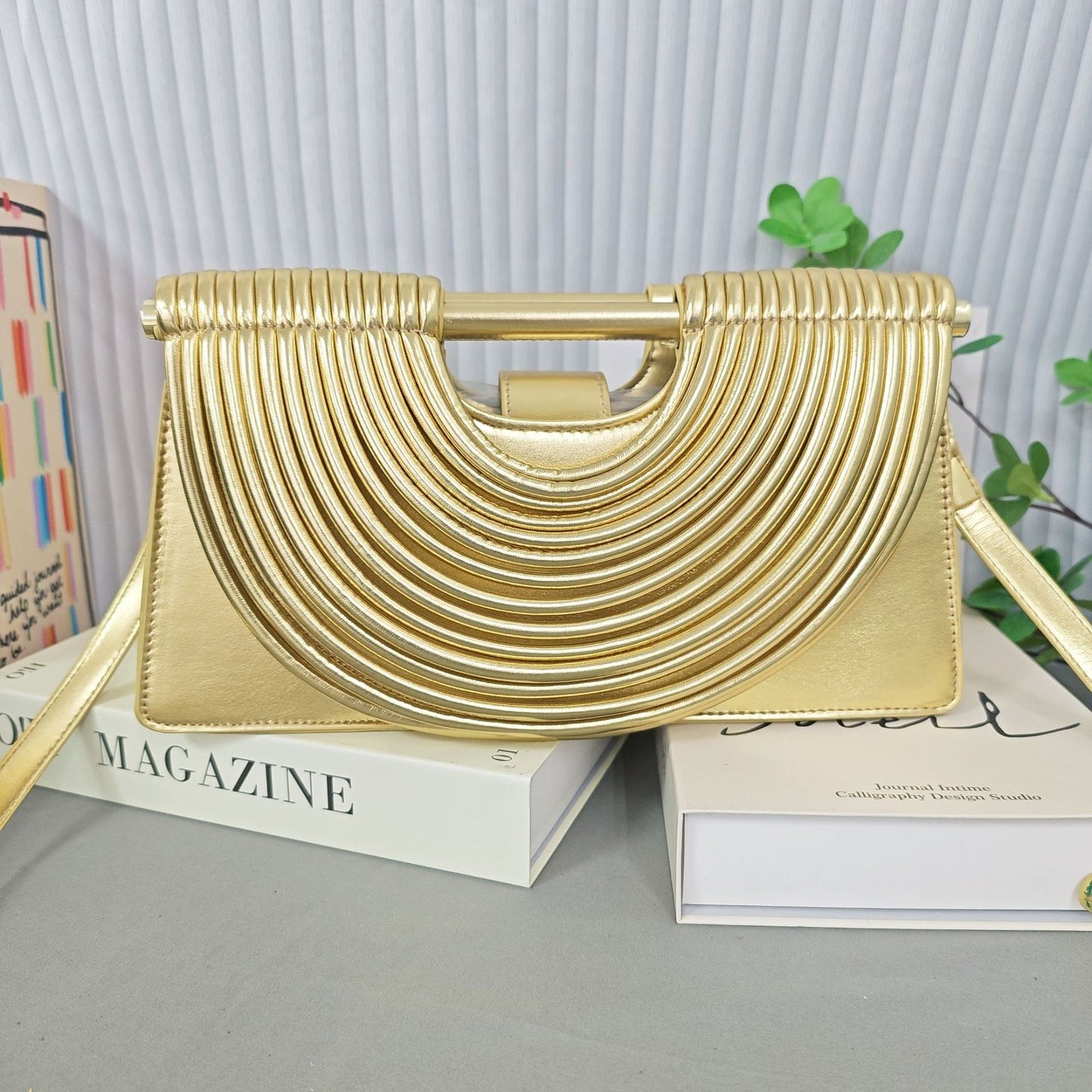 Attractive Casual Versatile Woven Clutch Female Handbags