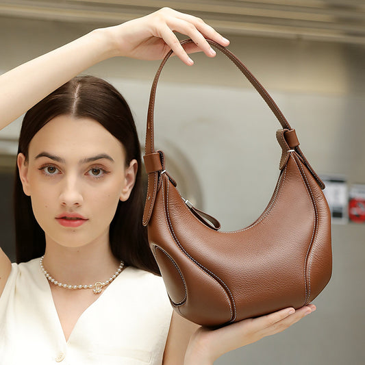 Women's Baseball Underarm Niche Retro Crescent Genuine Armpit Bags