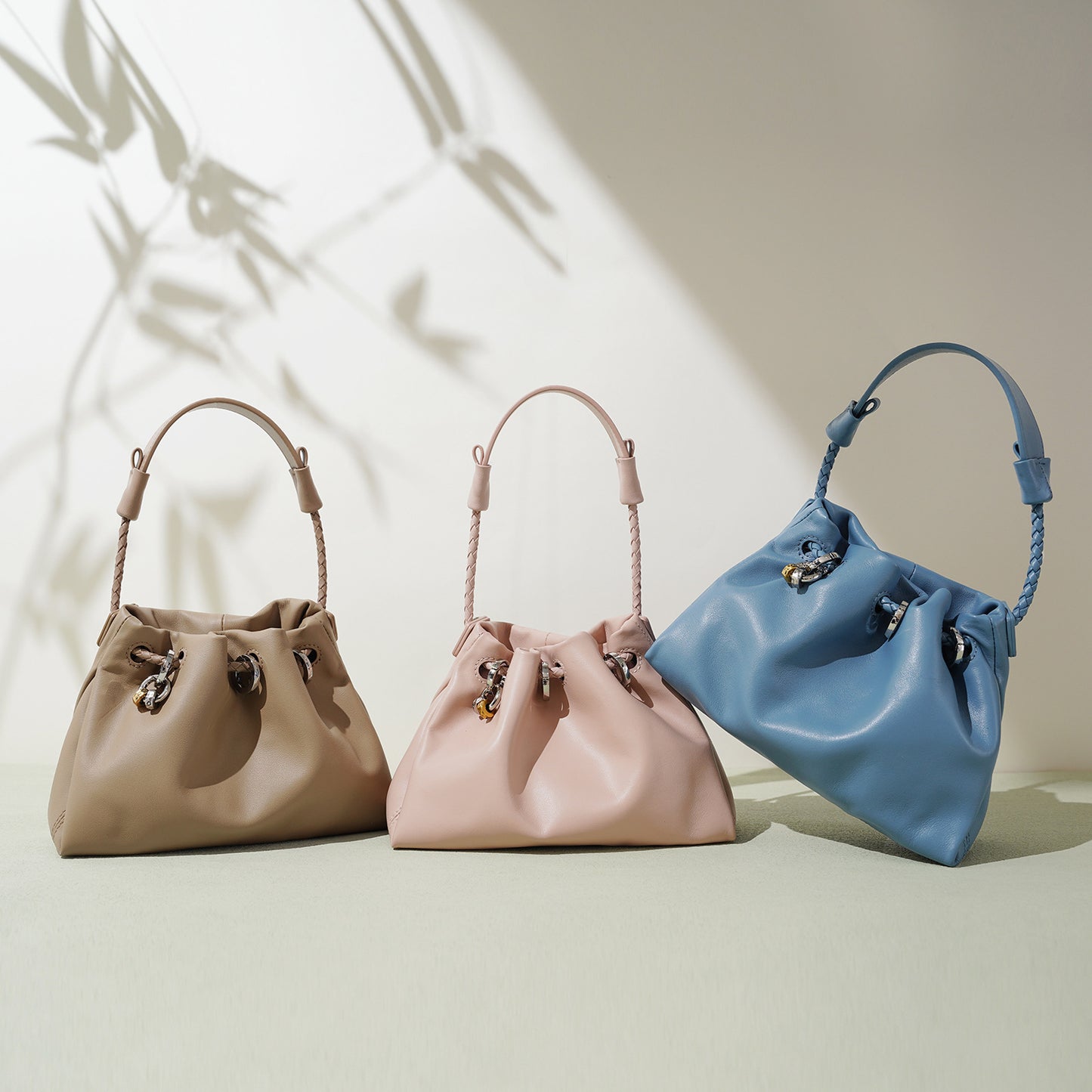 Women's Cloud Niche High Sense Family Commute Minimalist Handbags