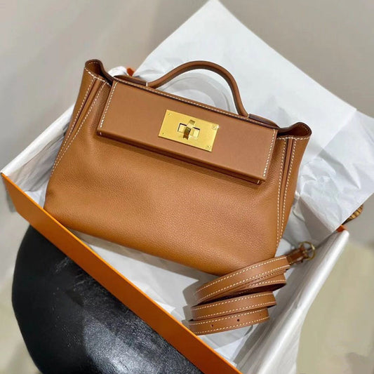 Women's Dumpling Kelly Layer Cowhide Wings Shoulder Bags