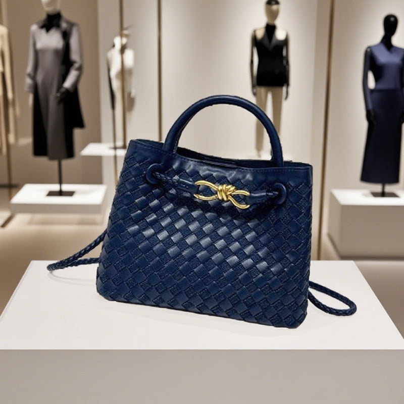Stylish Glamorous Fashion Handmade Woven Commuting Handbags