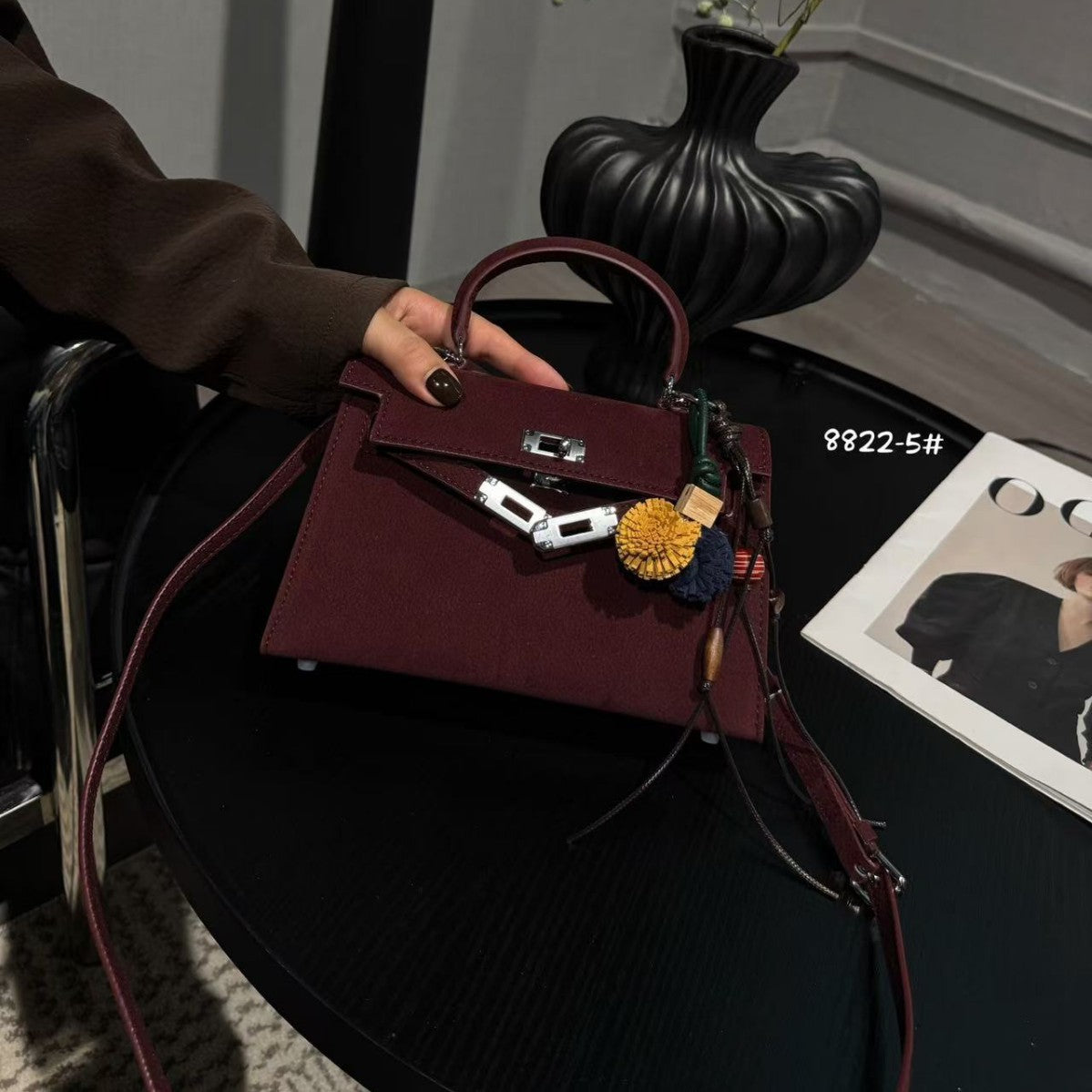 Women's Retro Genuine Leather Niche Portable Kelly Bags