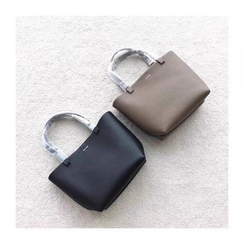 Women's Genuine Leather Size Large Capacity Portable Crossbody Bags