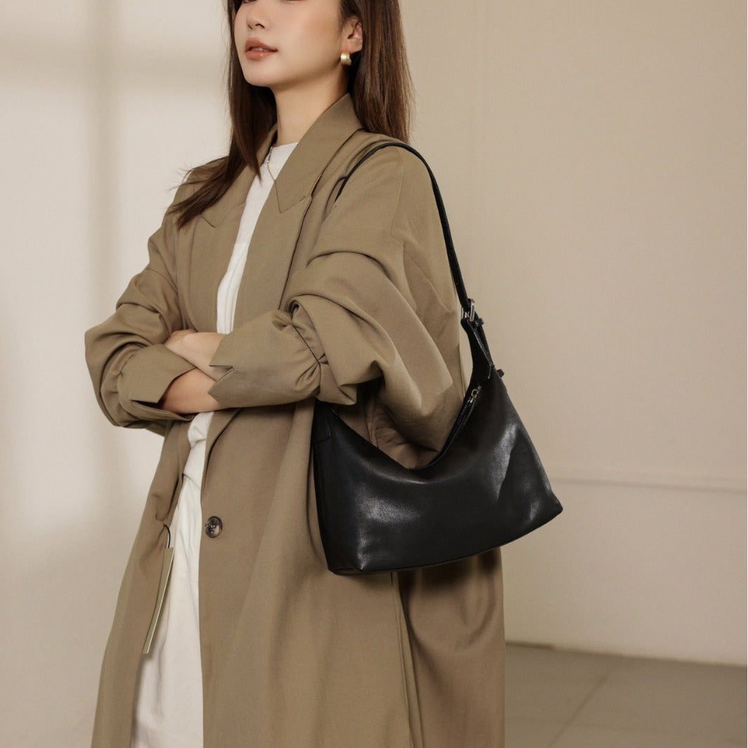 Cool Leather Retro Commuter Dumpling Large Crossbody Bags
