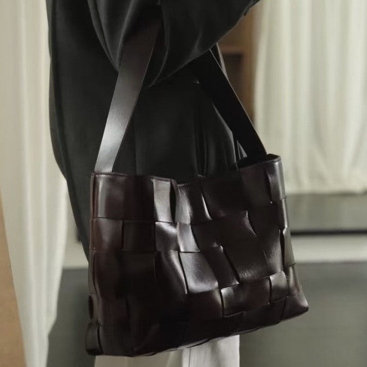 Women's Woven Design Genuine Leather Large Capacity Shoulder Bags