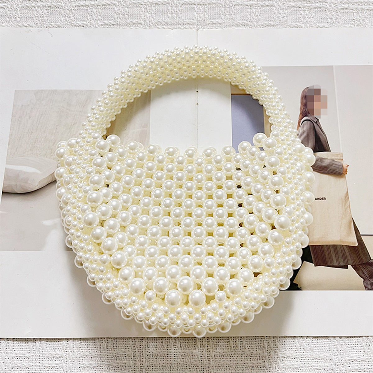 Fashion Handmade Beaded Woven French Minority Half Month Handbags