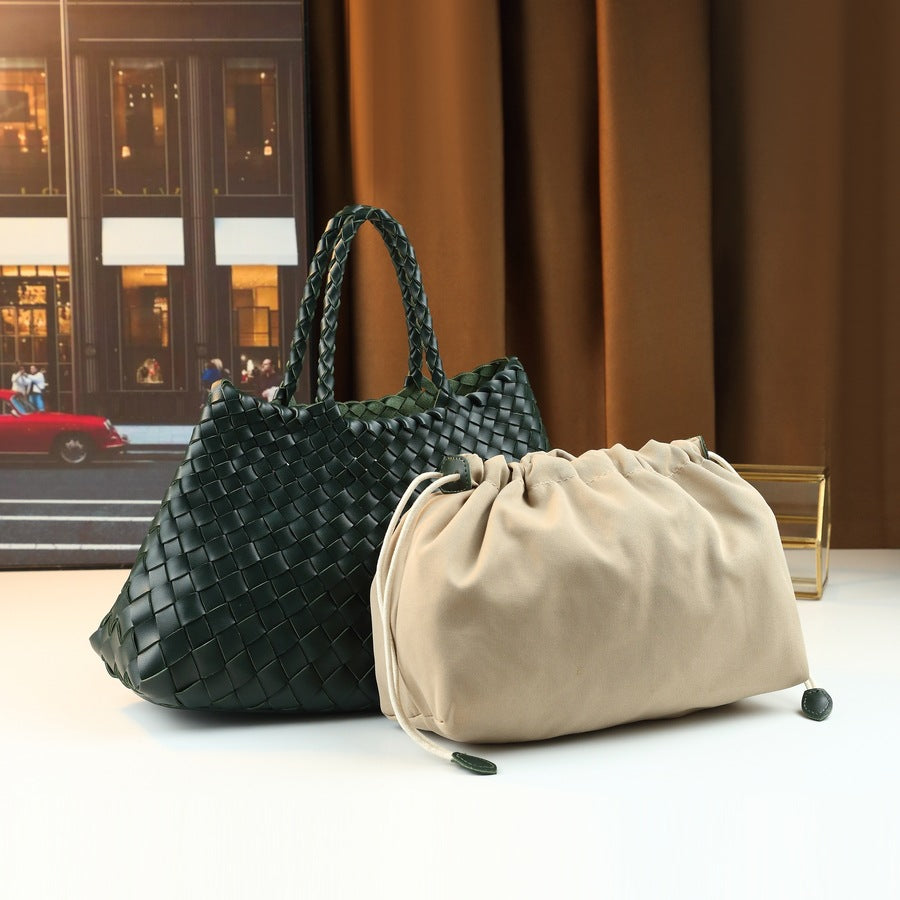 Luxury Minority Hand-woven Shell Large Capacity Handbags