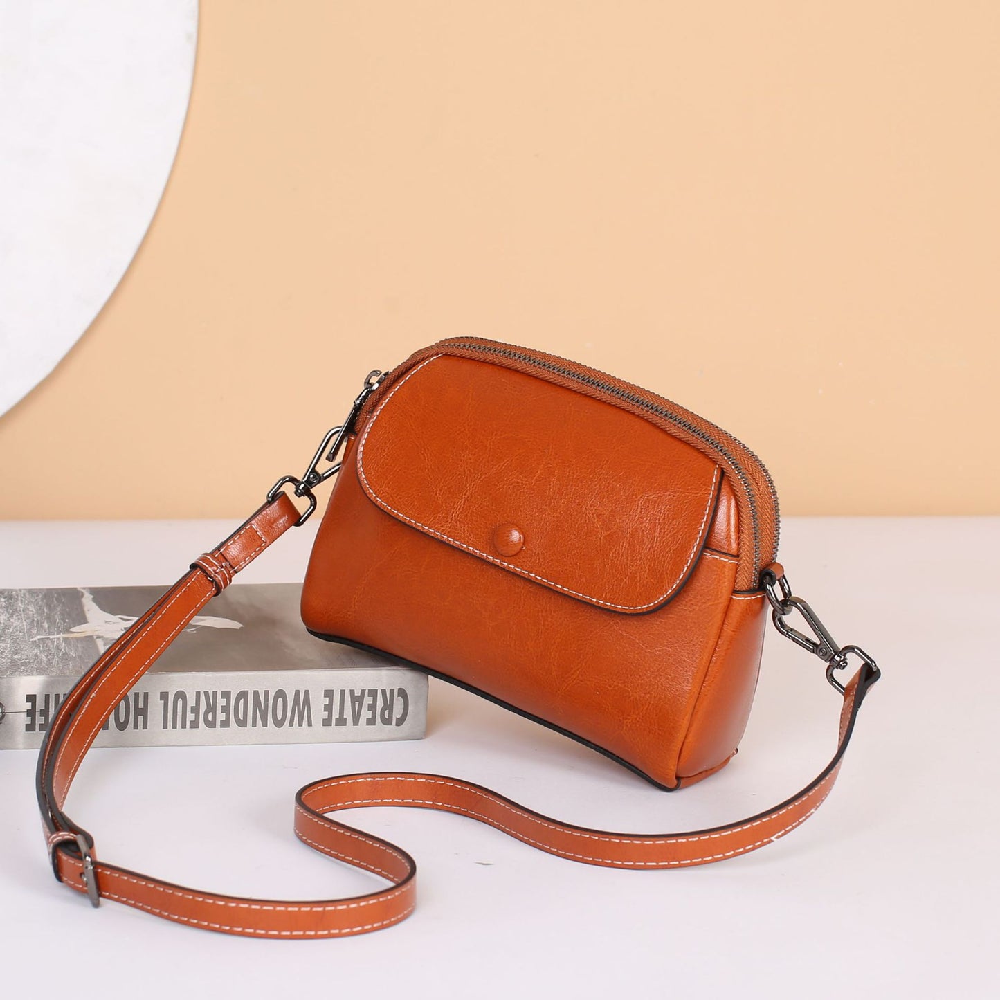 Women's Oil Wax Cowhide Single Lady's Practical Simple Shoulder Bags