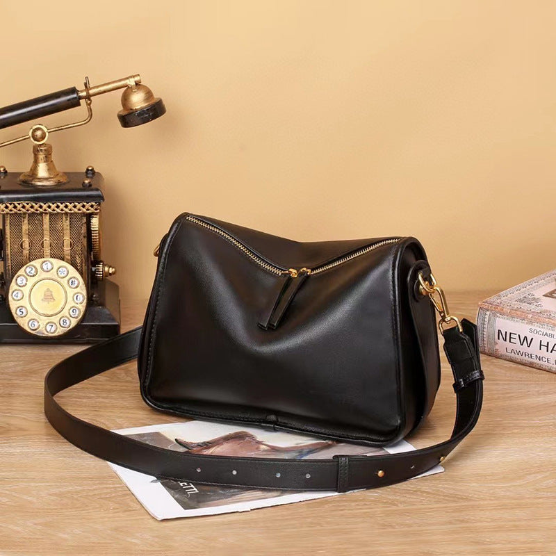 Unique Lady Mom Versatile Large Capacity Shoulder Bags