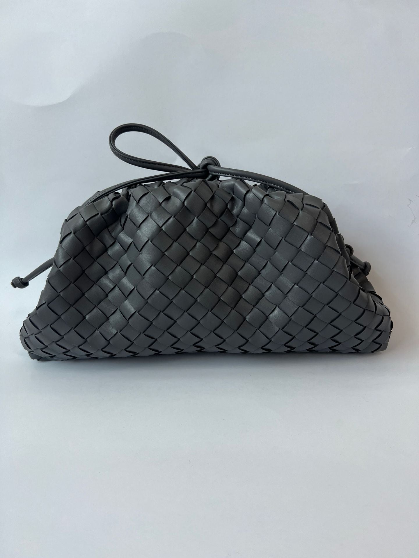Large Size Cloud Woven Capacity Clip Crossbody Bags