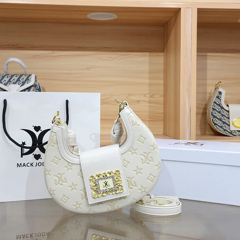 Women's Crescent Moon Hand-woven Twist Braid Shoulder Bags