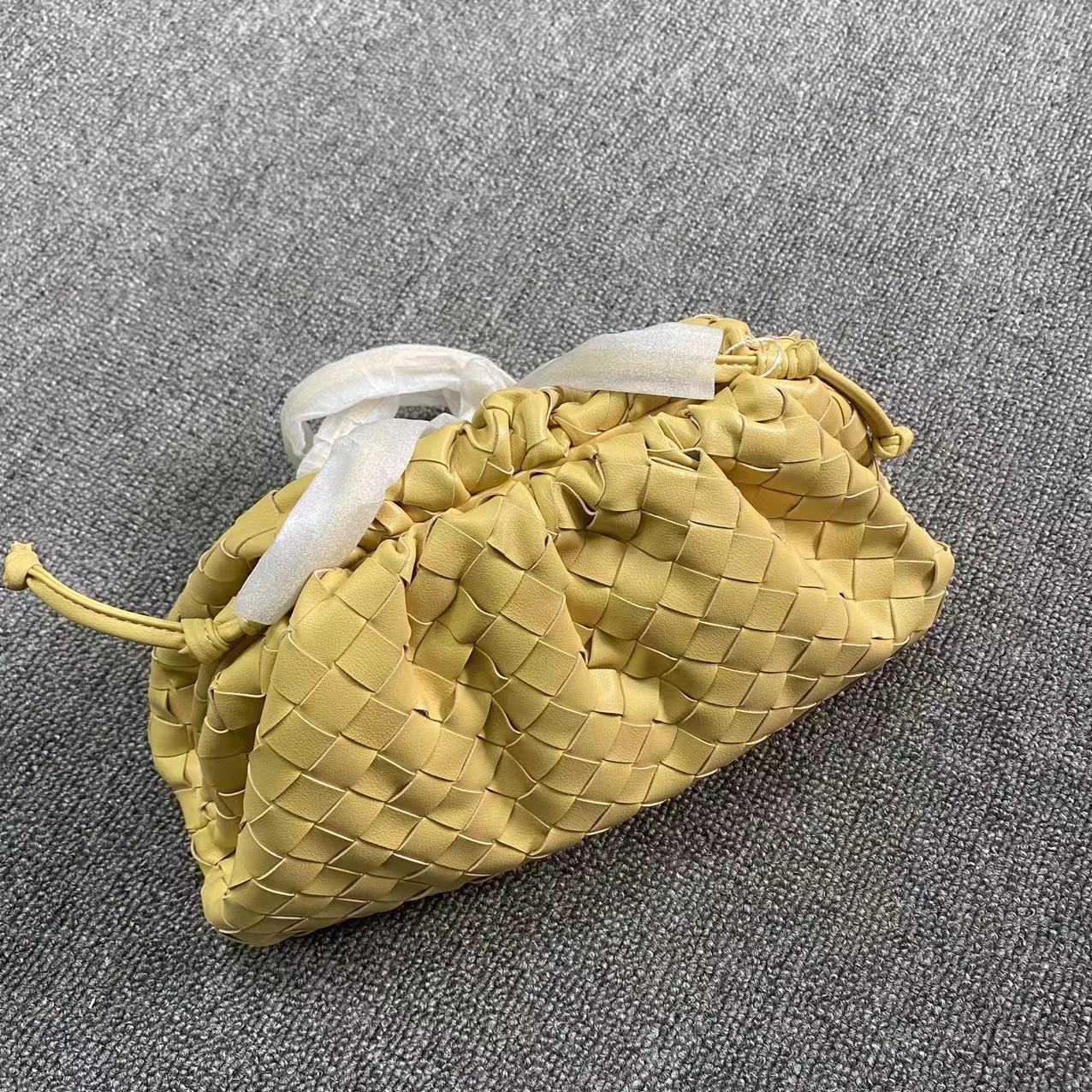 Women's Genuine Leather Cloud Cowhide Woven Xi Crossbody Bags