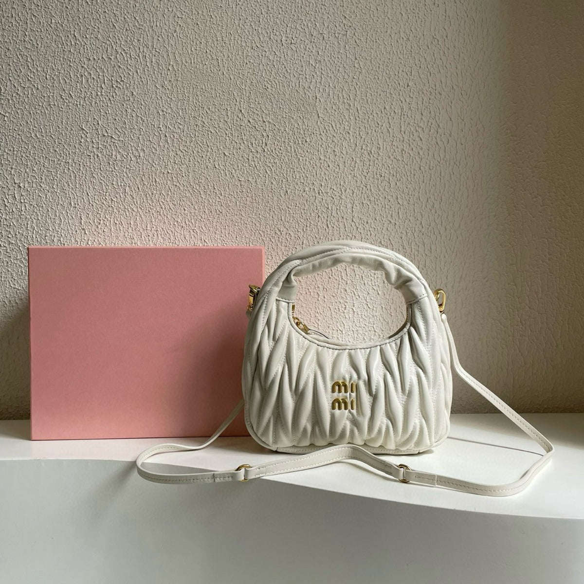 Classy Sheepskin Underarm Pleated Diamond Pattern Crossbody Bags