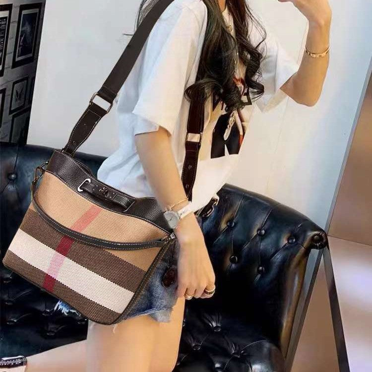 Women's Korean Style Plaid Portable Large Capacity Handbags