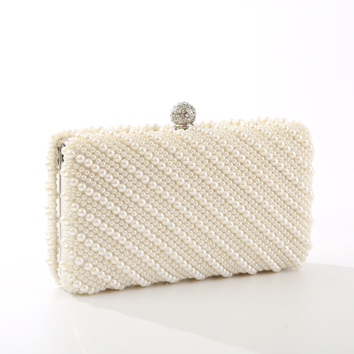 Women's Pearl Clutch Temperament Embroidery Dinner Diamond Evening Bags