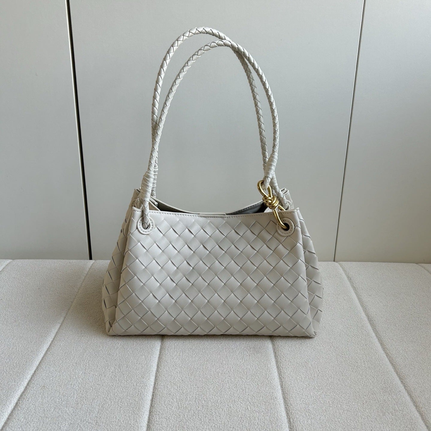 Elegant Women's Parachute Calfskin Woven Metal Shoulder Bags